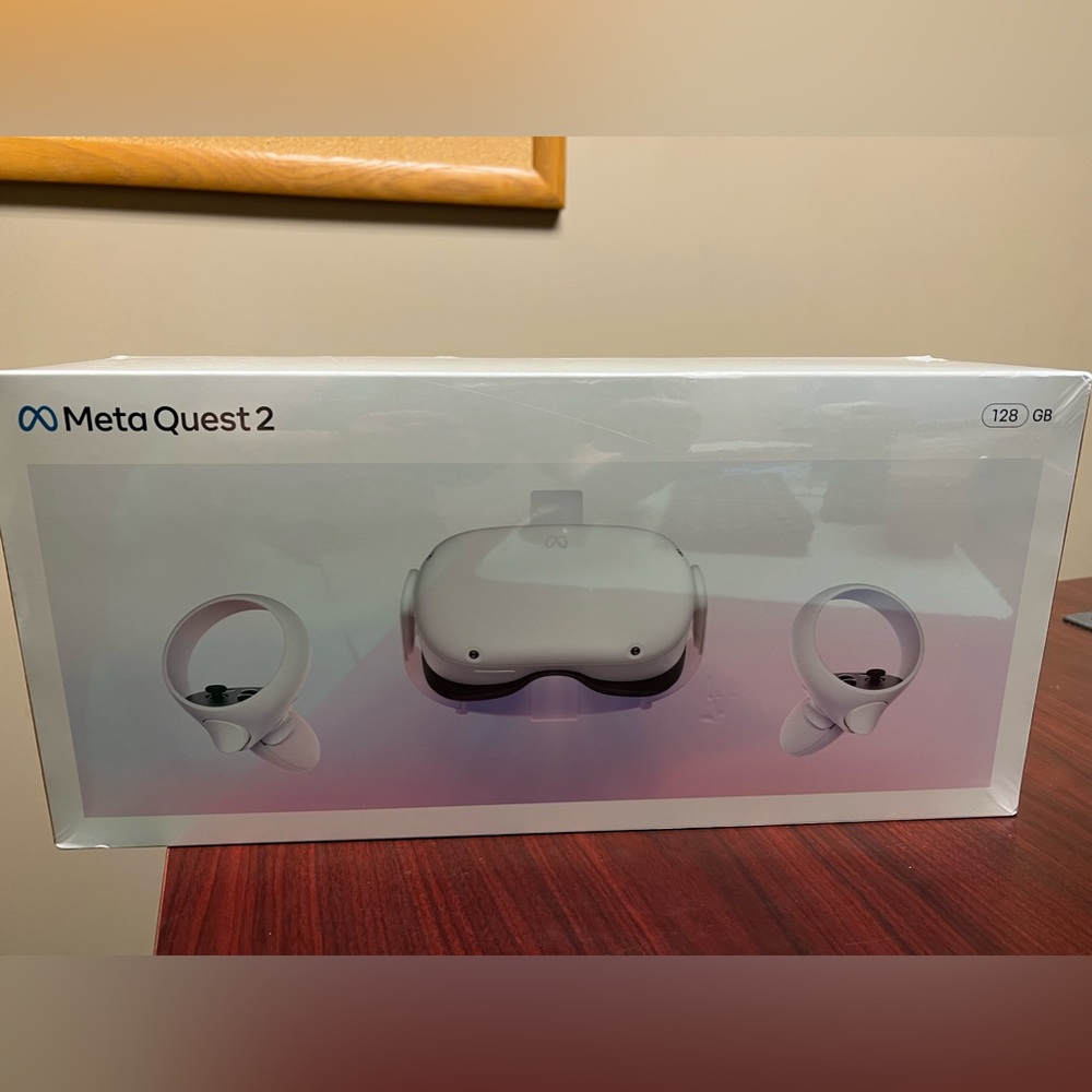 Met Quest 2 VR - BRAND NEW IN PACKAGE